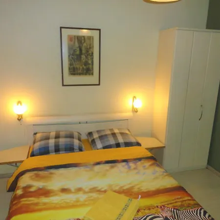 Frühstückspension Hotel Elysium 3*